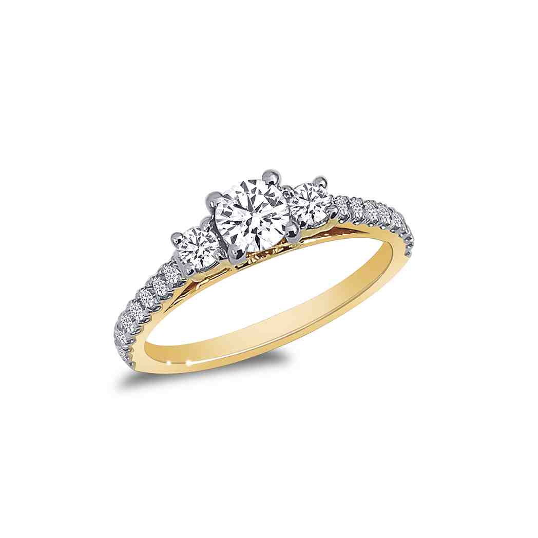 Round Brilliant Cut Diamond Engagement Ring LR11684A